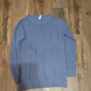 Zenana Outfitters Premium Gray Knit Sweater